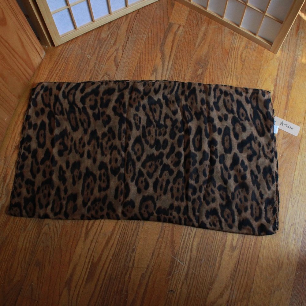 Odiva Animal Print Sheer Scarf/Wrap